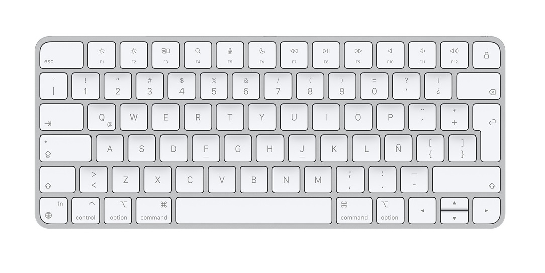 Magic Keyboard APPLE MK2A3LA/A - Inalámbrico, Plateado