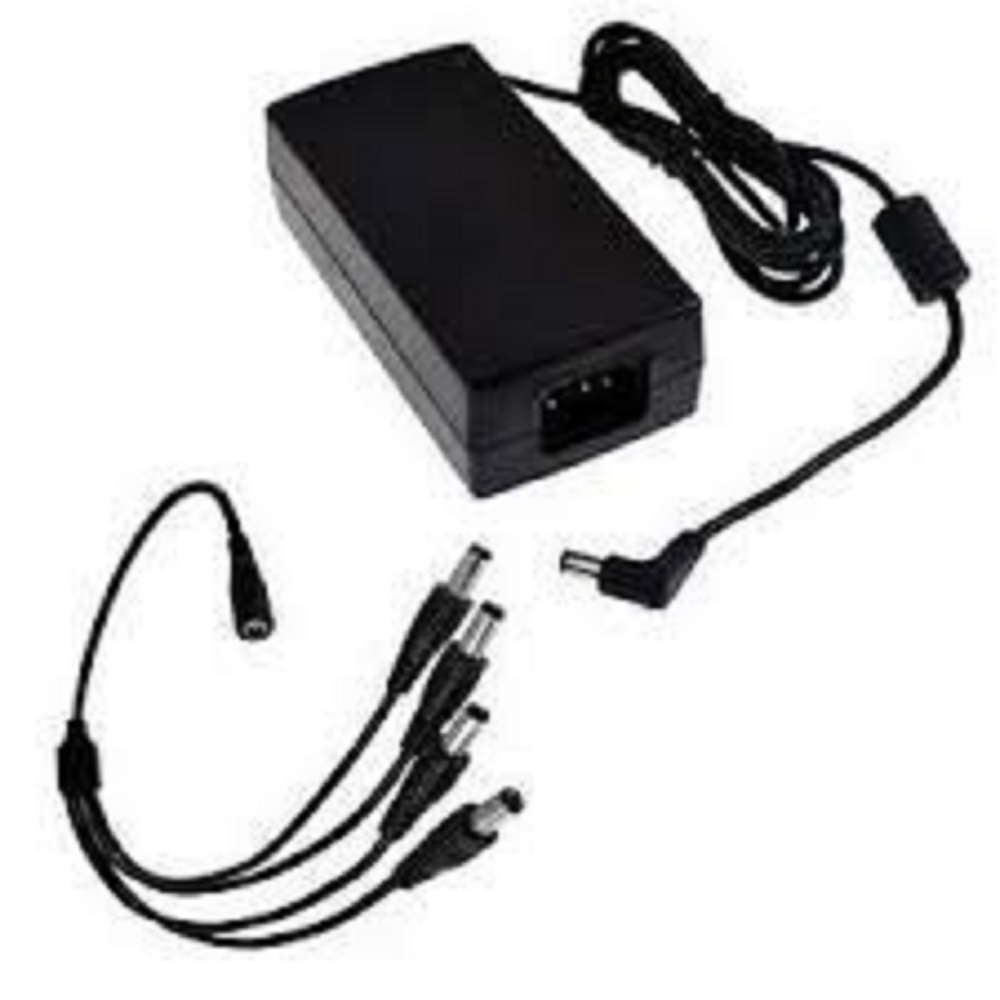 SAXXON PSU1204EPAQ2 - Paquete de Fuente de Poder Regulada de 12 Vcc 4.1 Amperes + Divisor para 4 Camaras/ Color Negro/ Para Usos Multiples - 